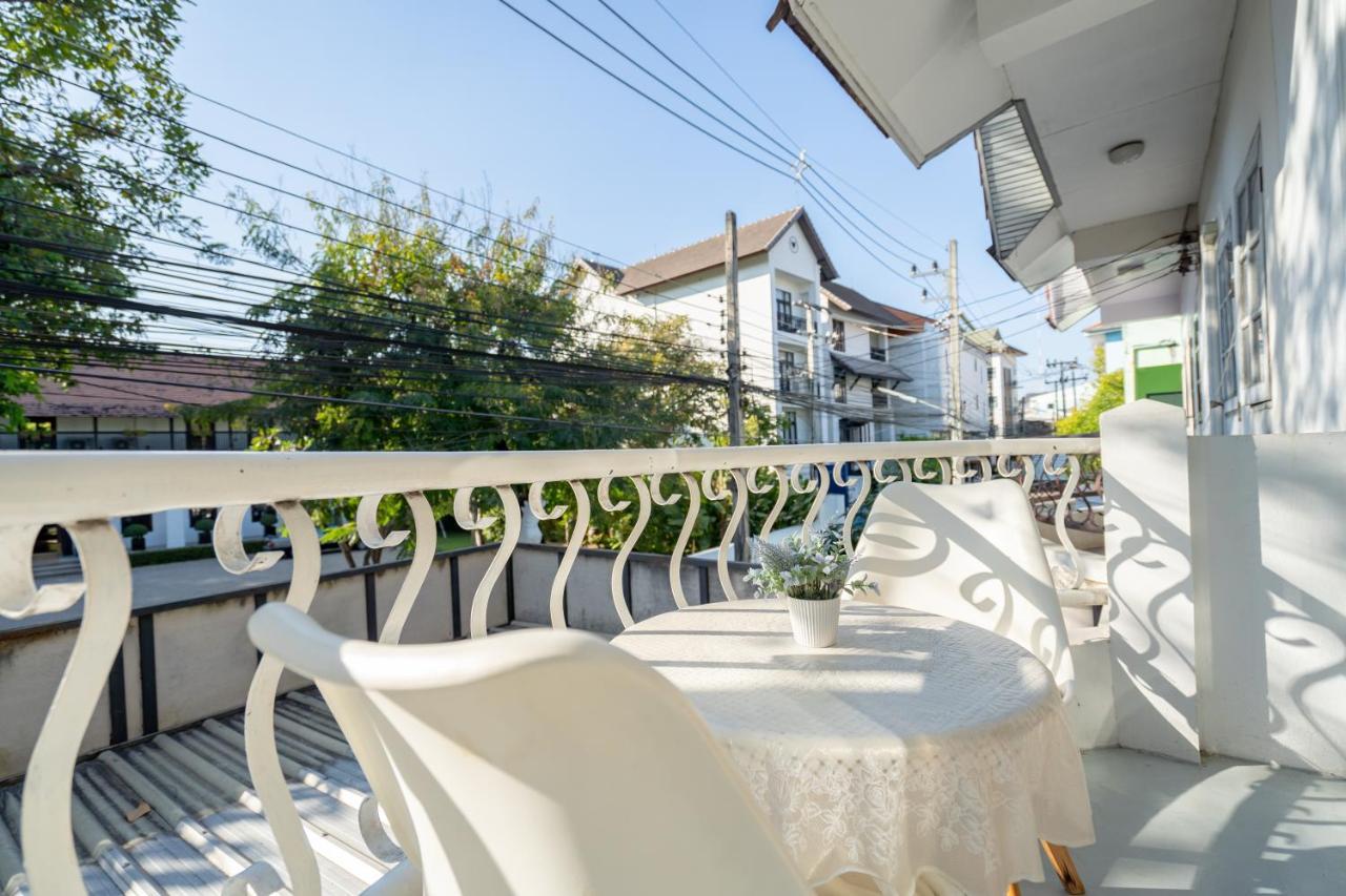 B House Chiang Mai Thailand Buitenkant foto